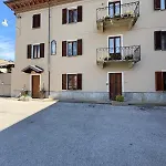 La Tana Appartement *